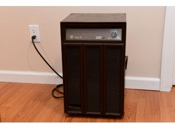 Custom 25 Dehumidifier - Tested And Working