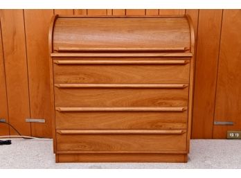 Vintage Roll Top 4 Drawer Dresser In Pine Wood