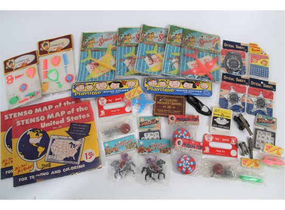 Collection Of Vintage Toys Including Indian Cowboys, Sherriff Badges, Cosmetic Kits & More