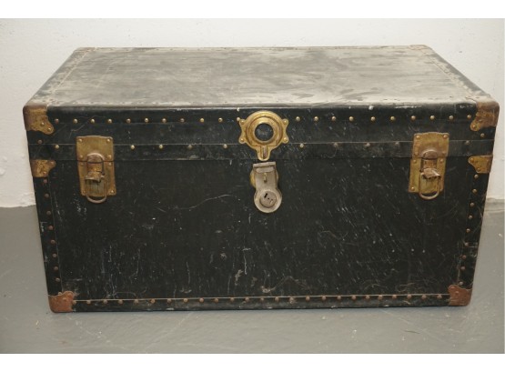 Old  Storage Trunk With A Great Worn Vintage Look