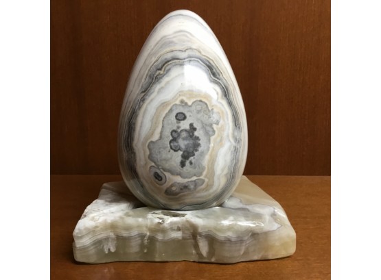 Large Marble Egg With Stand