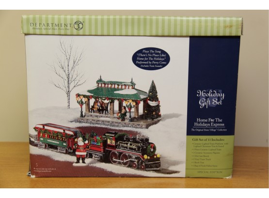 Department 56 Holiday Gift Set - Home For The Holidays Express