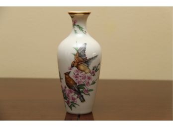 Limited Edition Lenox Gift Of Love Vase