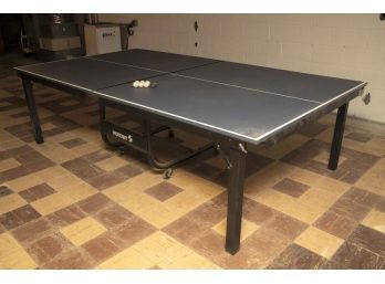 Sportcraft Ping Pong Table And Paddles