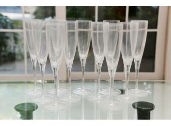 11 Champagne Glasses