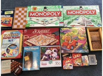 Group Of Games Including Monopoly & Scrabble