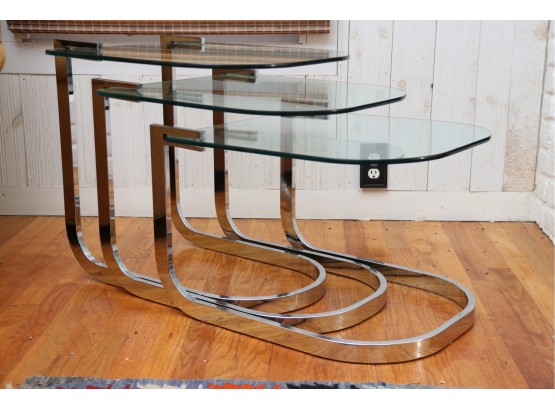 Set Of 3 Design Institute America Horseshoe Shaped Chrome & Glass Nesting Tables