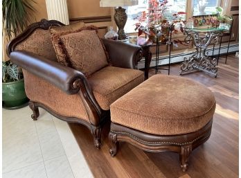 Single Nailhead Armchair With Matching Ottoman