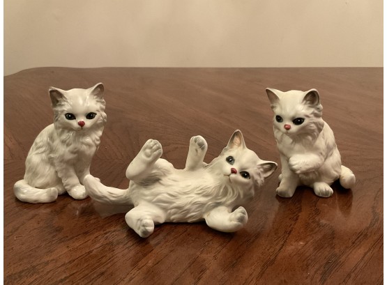 3 Vintage Porcelain Kittens