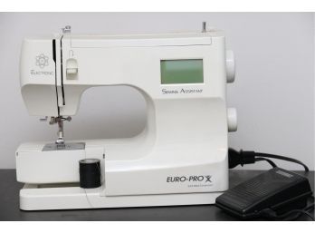 Euro-Pro 9025 Computer Assistant Sewing Machine