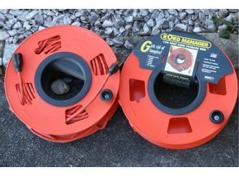 Extension Cord With Cord Manager Reels