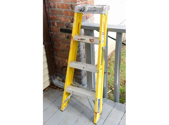 Yellow Louisville 4 Foot Ladder