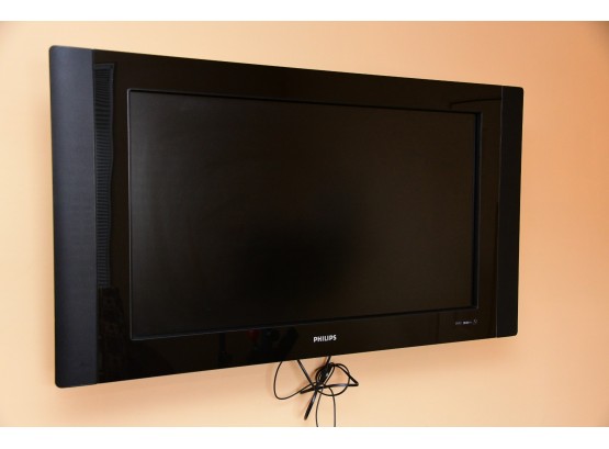 Philips TV 42' Includes Mounting Bracket