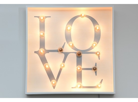 LOVE Light Up Sign