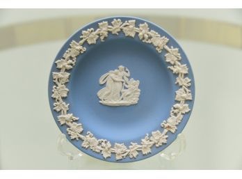Wedgwood Round Blue Plate