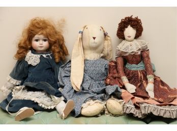 Vintage Doll Trio