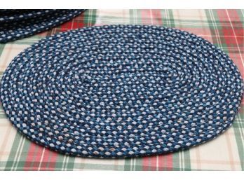 7  Woven Blue And White  Placemats