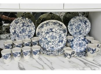 Blue And White Ravensdale Pottery English Dish Set