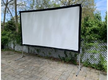 9 Ft X 5 Ft Outdoor Projector Screen