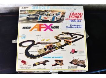 AFX Grand Royale Race Set