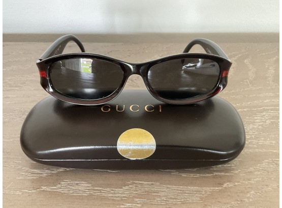 Gucci Womans Sunglasses With Case