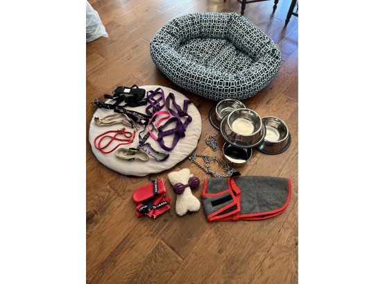 Assorted Dog/Pet Items