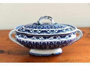 Antique Blue And White Porcelain Covered Gravy Boat