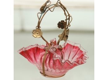 Ruffle Pink Glass Dish With Brass Handle