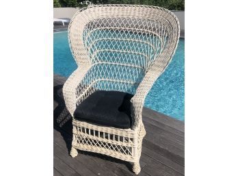 White Wicker Peacock Chair