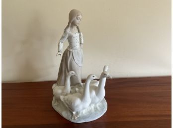 Zaphir Large Girl Figurine With Geese Family