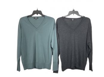 Pair Of UNIQLO V-Neck Wool Sweaters Size M