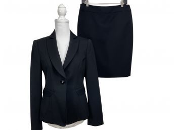 Stunning Armani Collezioni Wool Blend Jacket & Skirt Suit Size 8