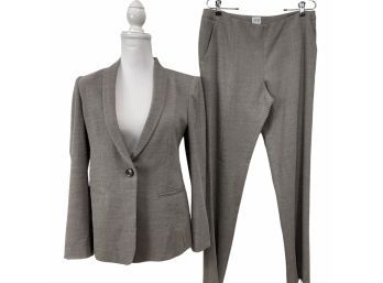 Armani Collezioni Virgin Wool Jacket & Pants Suit Size 8