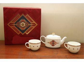 Uttarah Shah 24K Gold 3 Piece Tea Set
