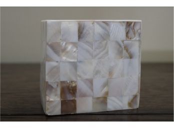 Mother-of-Pearl Checkered Toothbrush Holder