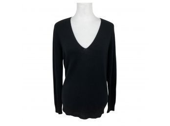 Theory Cashmere Black V-neck Sweater Size M