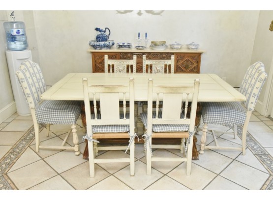 Farmhouse Table With 6 Chairs