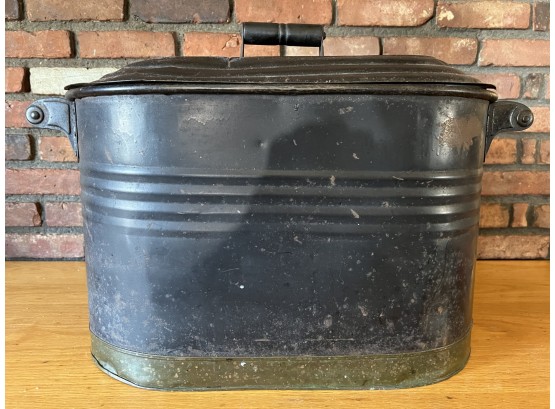 Large Lidded Boiler Pot