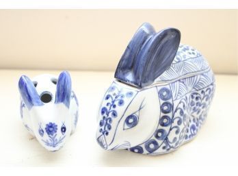 Pair Of Blue And White Asian Hand Painted Rabbit Figurines
