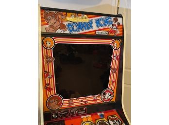 Original 1981 Donkey Kong Arcade Game