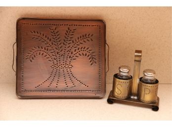 Farmhouse Salt And Pepper Shaker With Coordinating Trivet