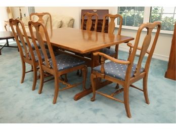 Ethan Allen Maple Dining Table And Chairs Includes Pads And Leaves