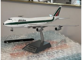 Alitalia 747-200