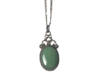 Sterling Silver Necklace With Green Gemstone Weight 30 Grams