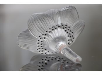 Lalique 'Anemone' French Frosted Art Glass Sculpture