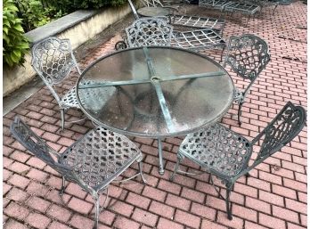 Cast Aluminum Table With 5 Chairs
