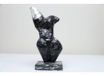 Marble Nude Woman Sculpture