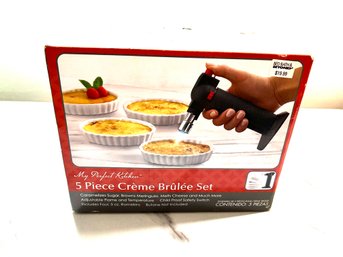 Never Used Brand New 5 Piece Creme Brulee Set!