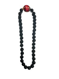 Vintage Metropolitan Museum Of Art Black Beaded Necklace With Ladybug Clasp