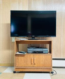 Samsung LED TV Model UN40H5003AF With Remote - Tested, Samsung VHS Recorder And Vintage Tv Stand #327